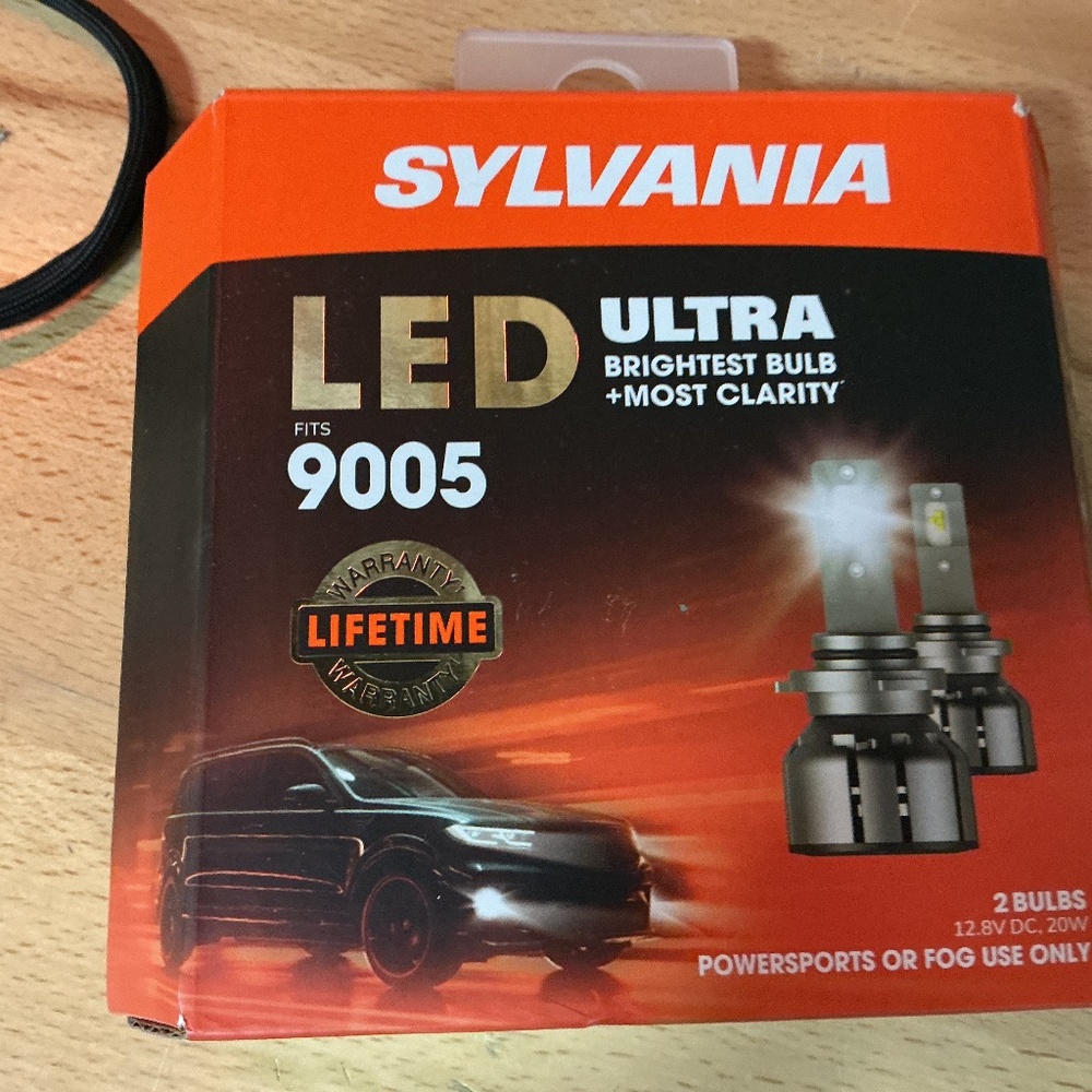 Sylvia is ultra 9005 2 bulbs